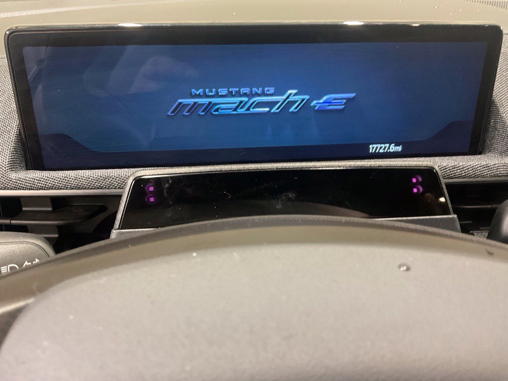 Used 2025 Ford Mustang Mach-E Premium RWD image 15