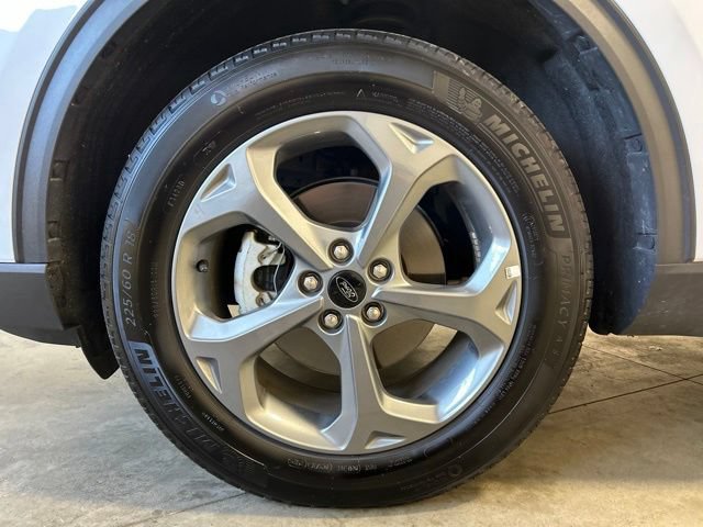 Used 2025 Ford Escape ST-Line Select AWD/4WD image 10