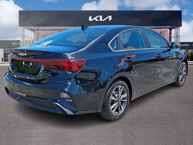 Certified 2024 Kia Forte LXS w/ LXS Technology Package FWD image 6