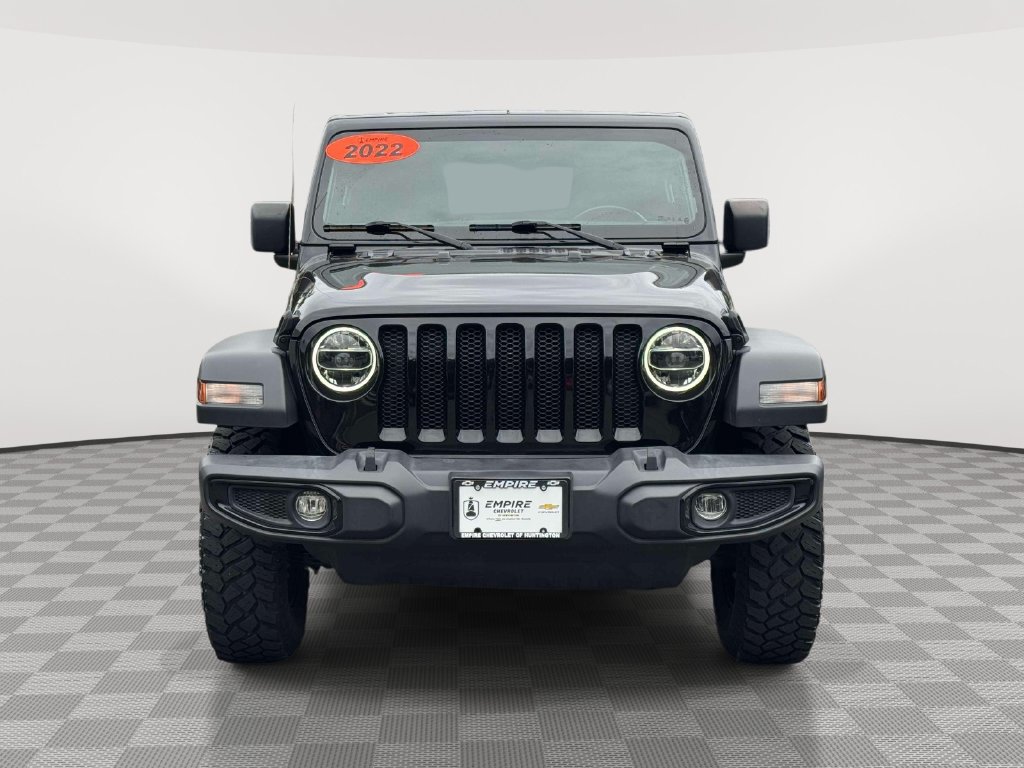 Used 2022 Jeep Wrangler Sport AWD/4WD image 2