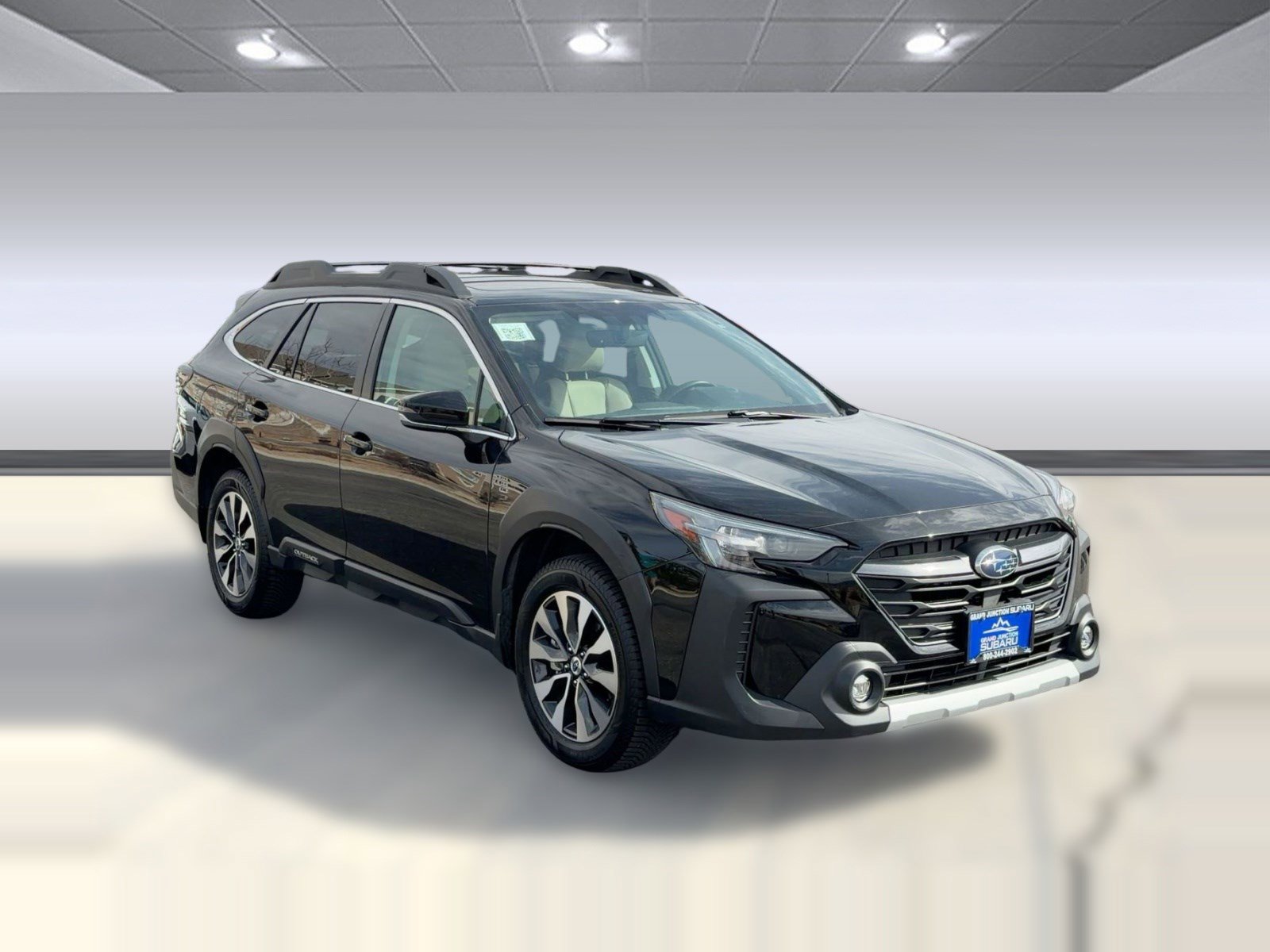 Used 2023 Subaru Outback Limited image 7