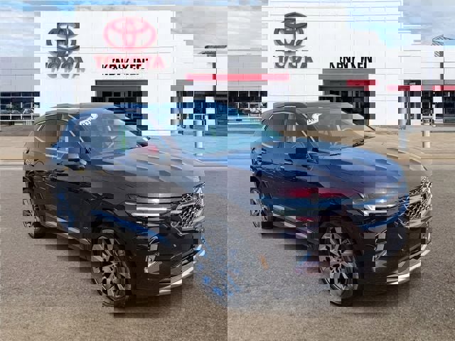 Used 2021 Buick Envision Avenir w/ Technology Package II AWD/4WD image 1