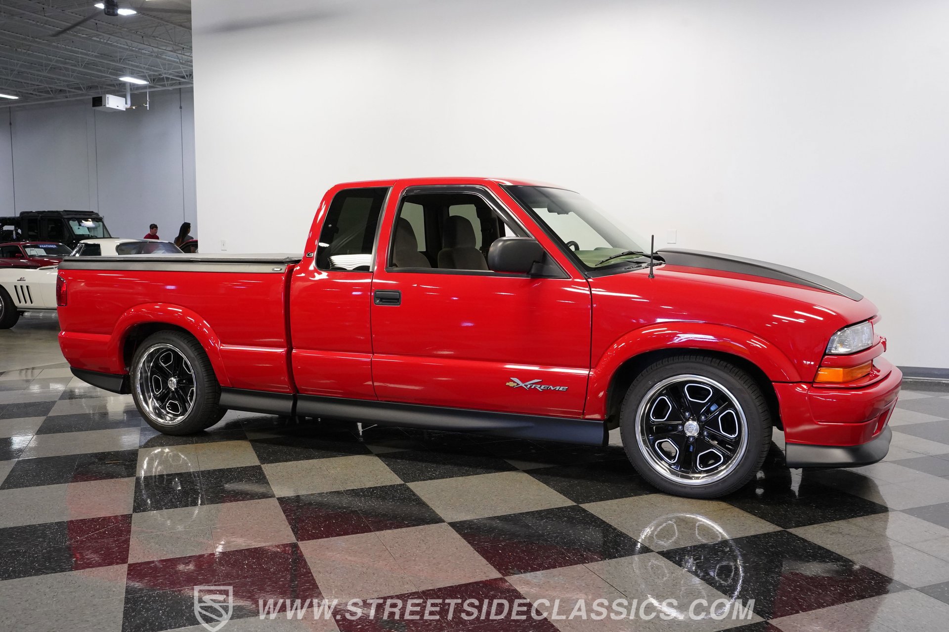 Used 2000 Chevrolet S10 Pickup Xtreme w/ Preferred Equipment Group RWD image 16