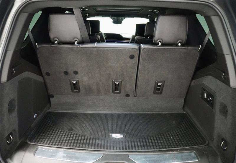 Used 2021 Cadillac Escalade Premium Luxury w/ Driver Assist Tech Package image 73