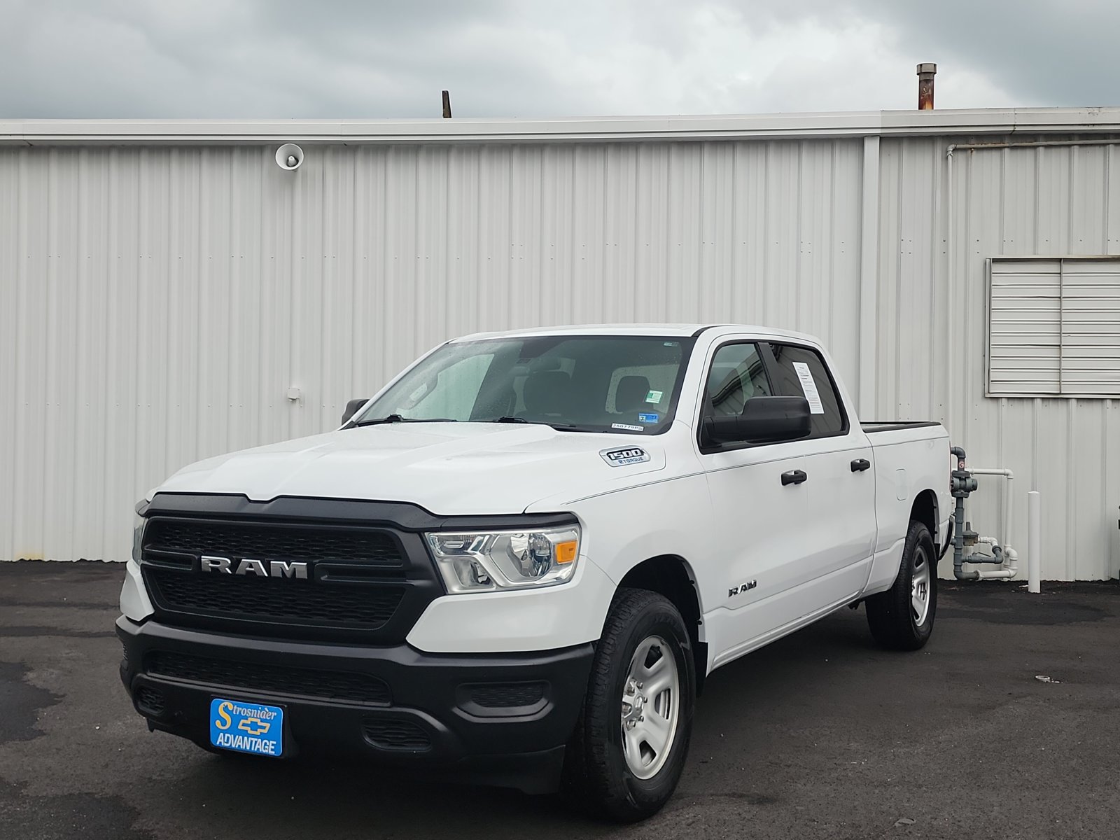 Used 2022 RAM 1500 Tradesman AWD/4WD image 1