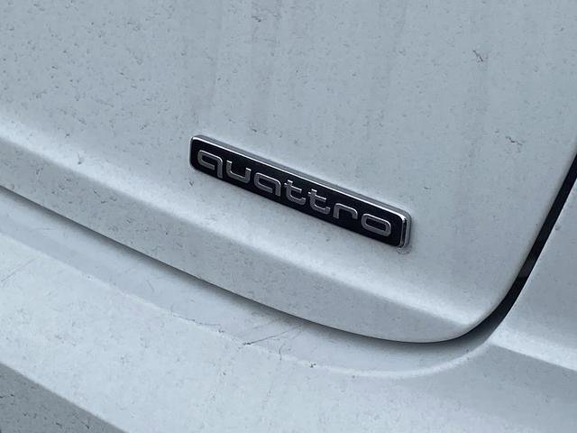 Used 2021 Audi Q8 Premium w/ Convenience Package image 34