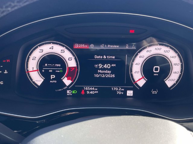 Certified 2025 Audi RS Q8 performance AWD/4WD image 20