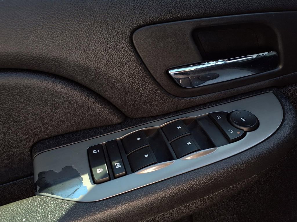 Used 2008 Chevrolet Tahoe LS image 15