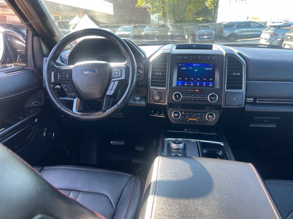 Used 2020 Ford Expedition Max Limited w/ Equipment Group 303A AWD/4WD image 18