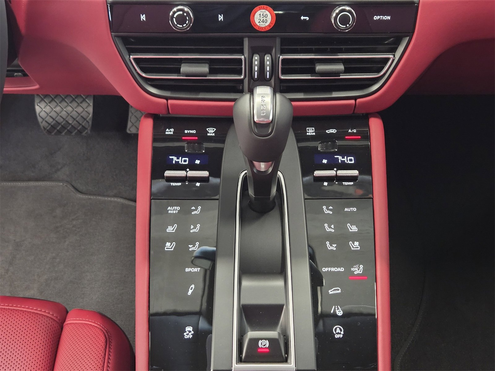 New 2026 Porsche Macan S image 24