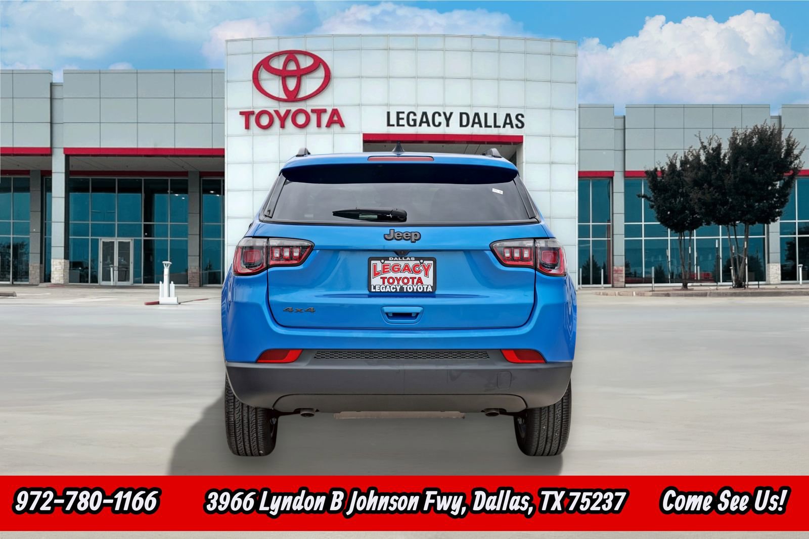 Used 2025 Jeep Compass Latitude w/ Altitude Special Edition image 8