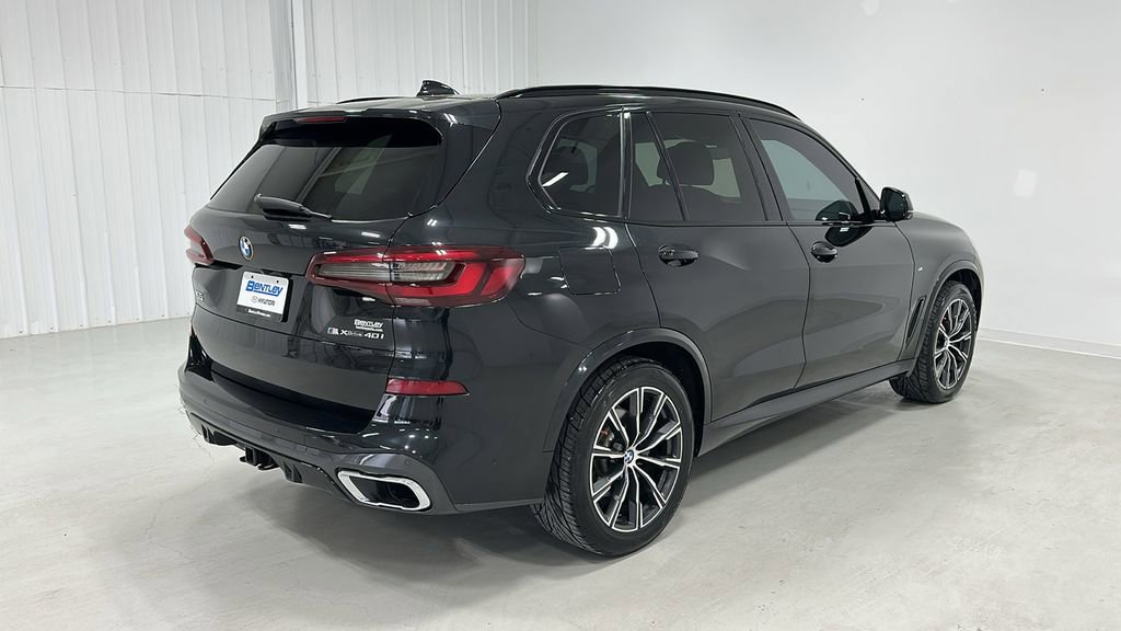 Used 2020 BMW X5 xDrive40i w/ M Sport Package image 5