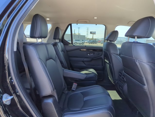 Used 2023 Honda Pilot EX-L image 16