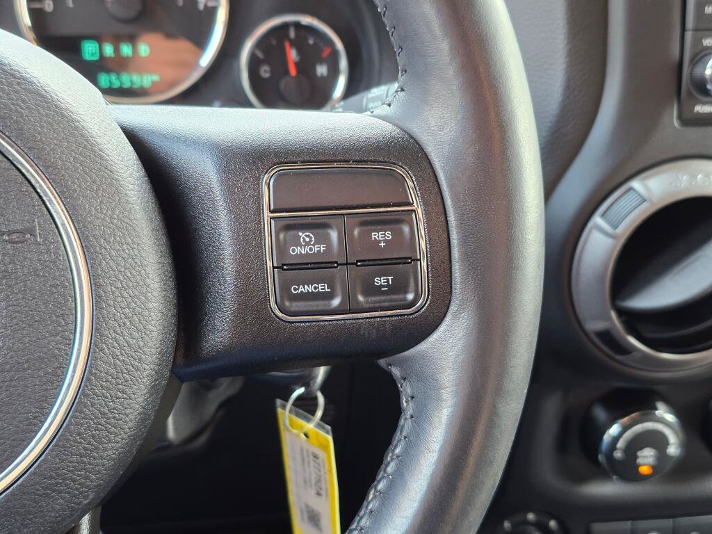 Used 2015 Jeep Wrangler Sport AWD/4WD image 27