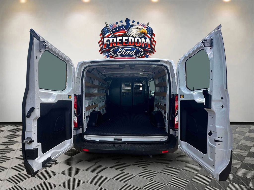 Used 2024 Ford Transit 250 Low Roof w/ Exterior Upgrade Package RWD image 6