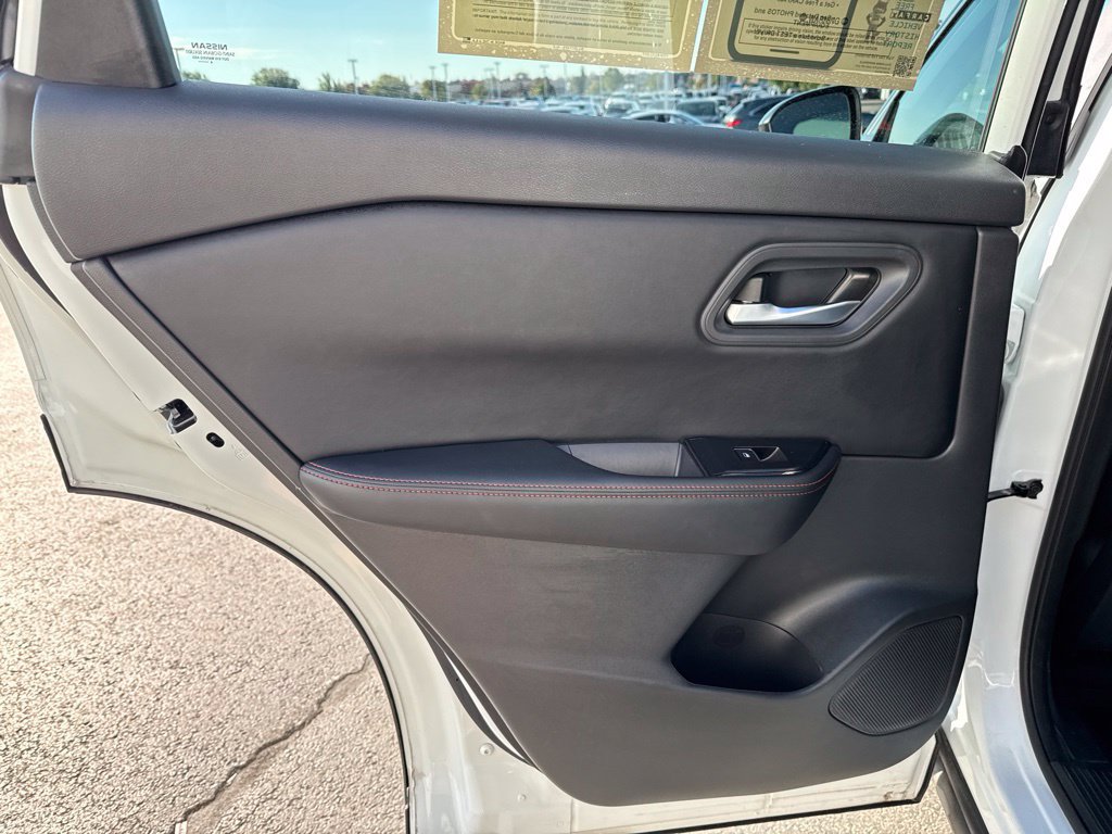 Used 2025 Nissan Rogue SV w/ Rock Creek Premium Package AWD/4WD image 34