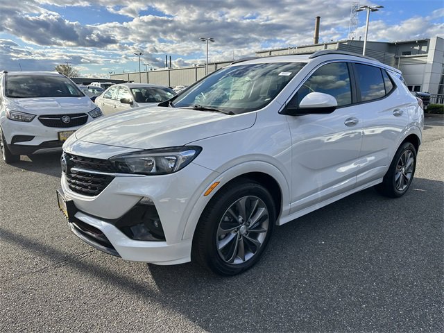 Used 2023 Buick Encore GX Select w/ Sport Touring Package image 9