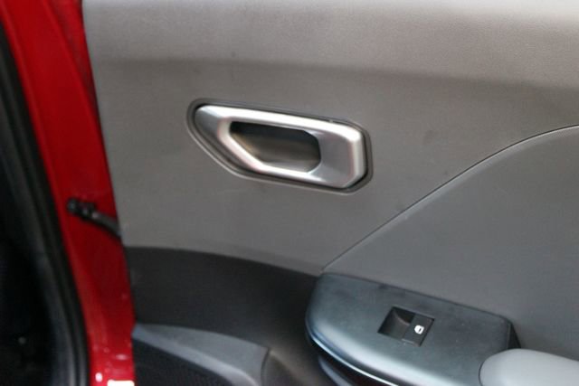 Used 2025 Kia K4 FWD image 13