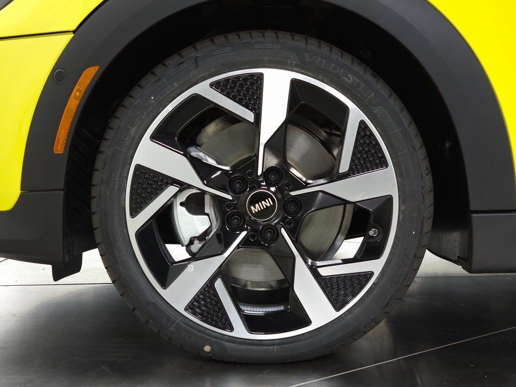 Used 2025 MINI Cooper S image 8