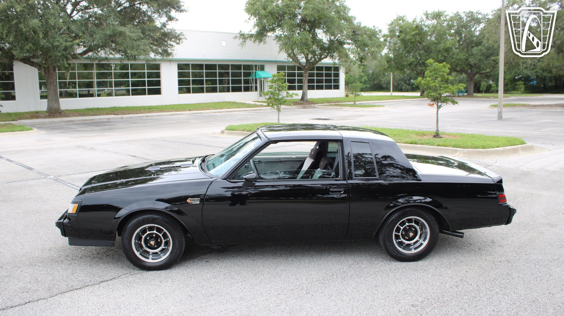 Used 1987 Buick Regal Coupe RWD image 10