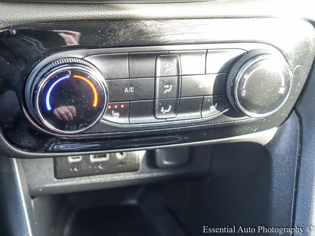 Used 2023 Buick Encore GX Preferred w/ Cold Weather Comfort Package image 18