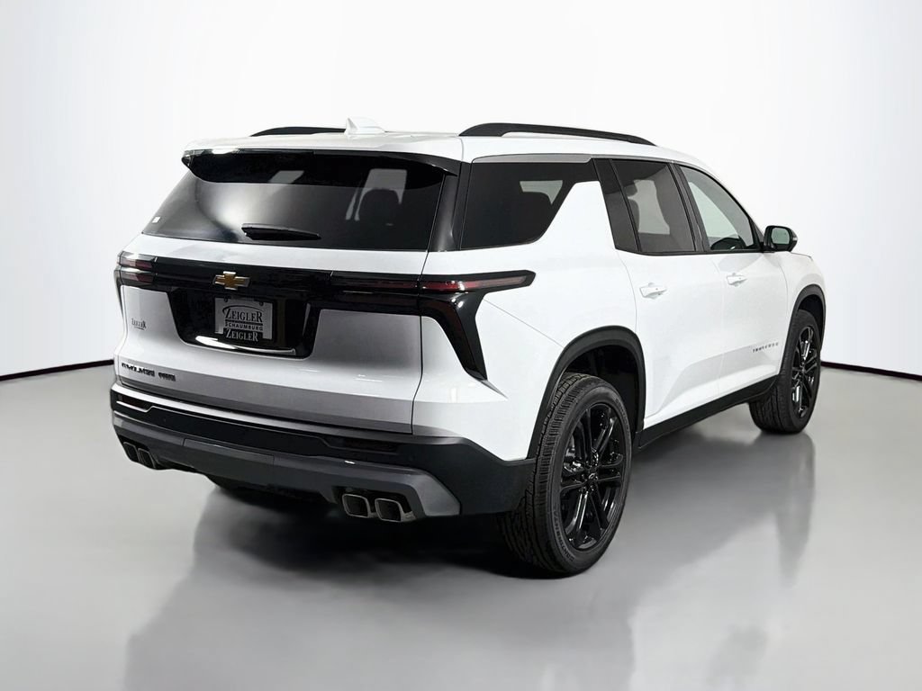 New 2026 Chevrolet Traverse LT w/ Driver Confidence Package AWD/4WD image 7