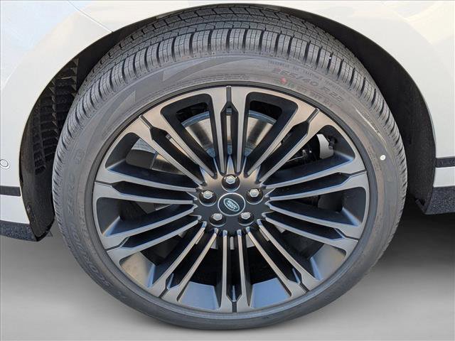New 2026 Land Rover Range Rover Velar Dynamic SE image 9