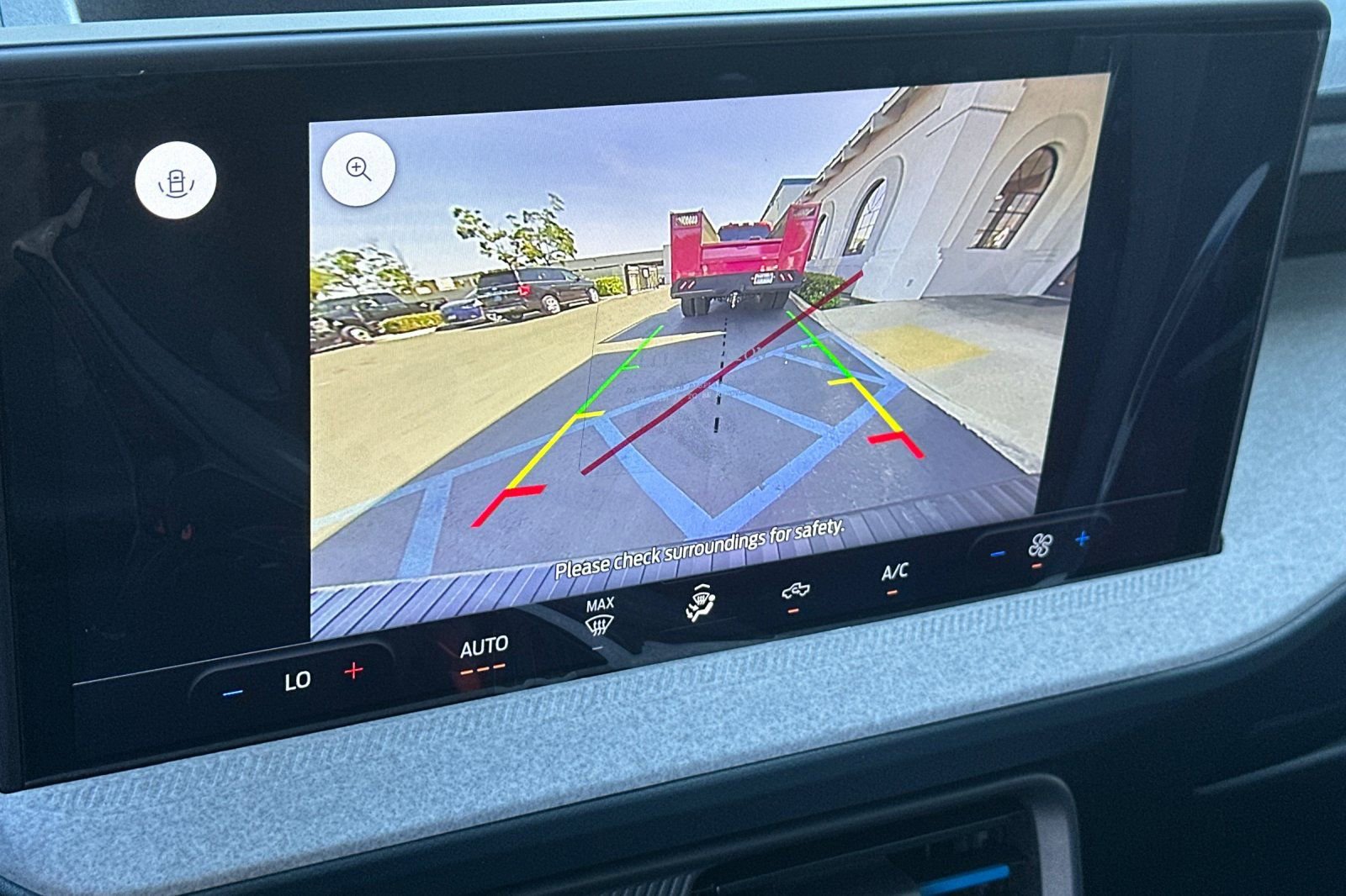 New 2026 Ford Maverick XLT image 18