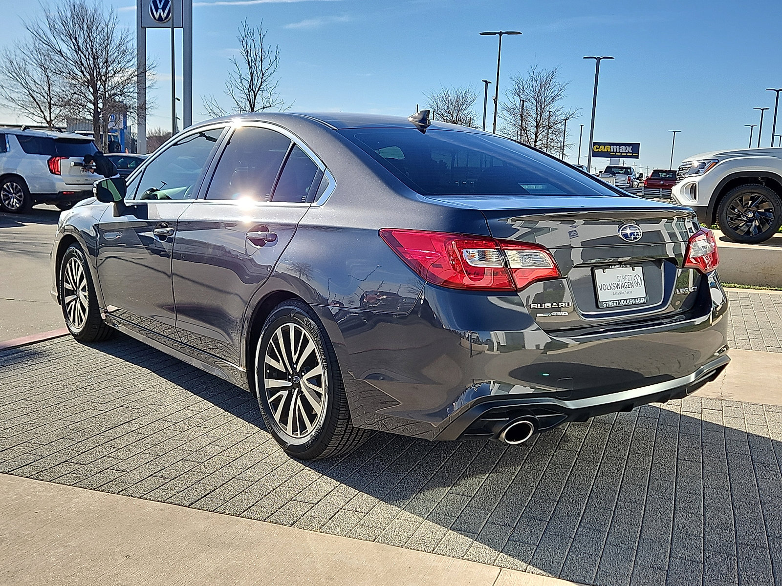 Used 2019 Subaru Legacy 2.5i Premium image 2