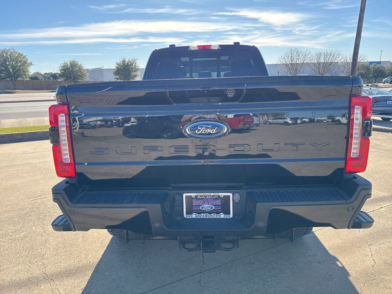 Used 2024 Ford F250 Lariat w/ Lariat Ultimate Package image 6