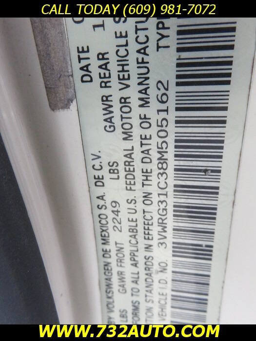 Used 2008 Volkswagen Beetle SE FWD image 31