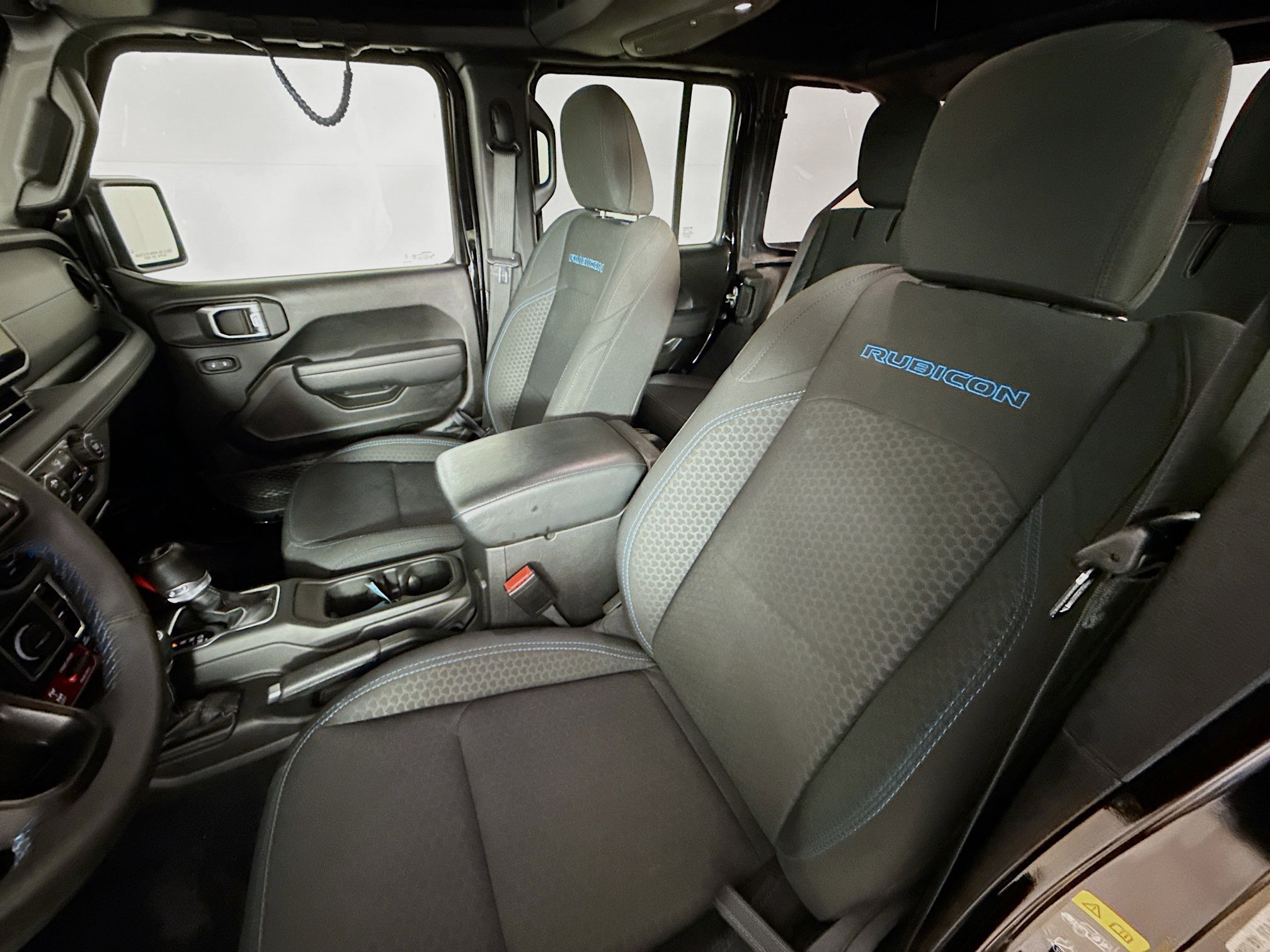 Used 2024 Jeep Wrangler Unlimited Rubicon 4xe image 22