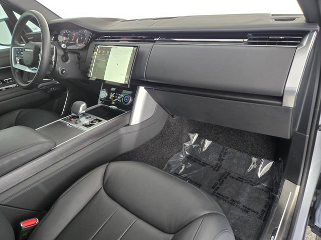 Certified 2023 Land Rover Range Rover SE AWD/4WD image 18
