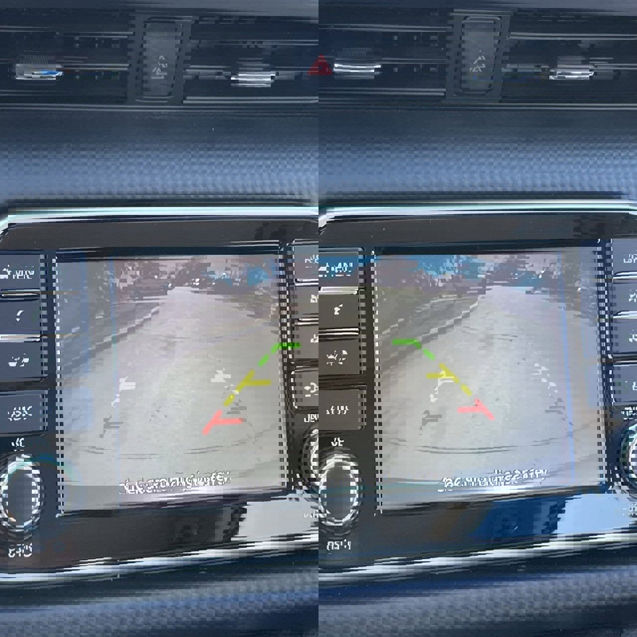 Used 2024 Nissan Kicks S image 18