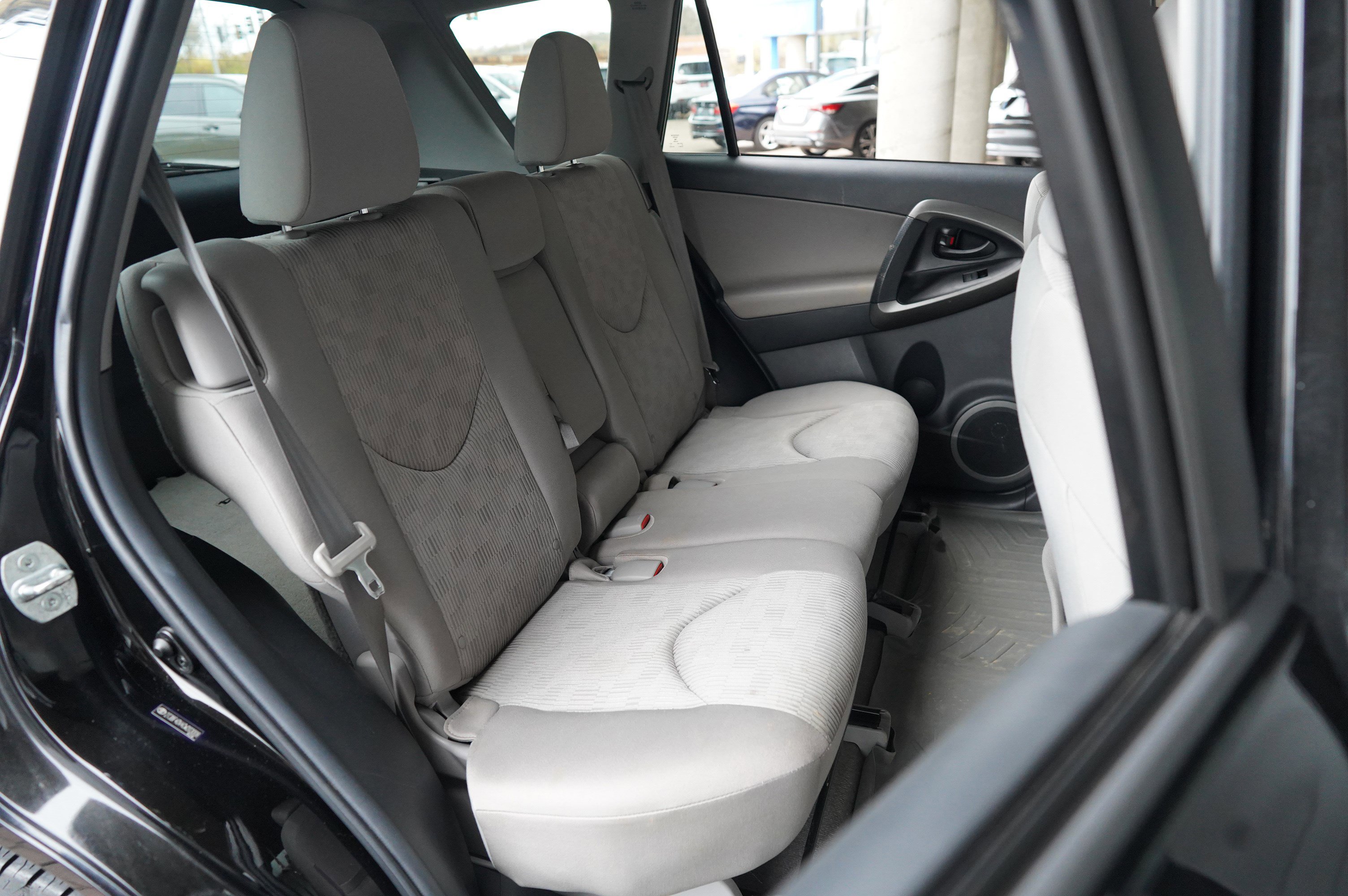 Used 2012 Toyota RAV4 Base image 30