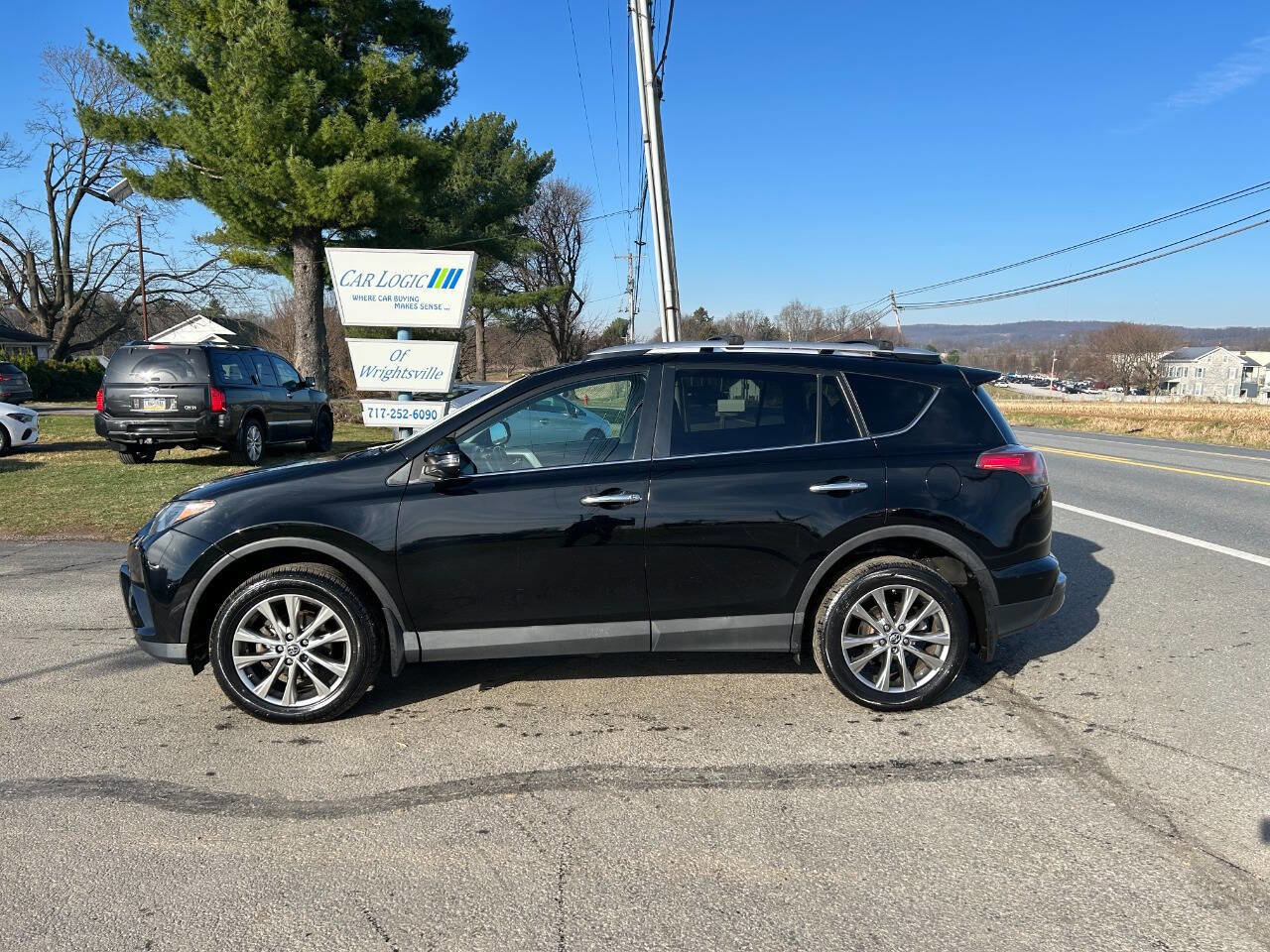 Used 2016 Toyota RAV4 Limited image 7