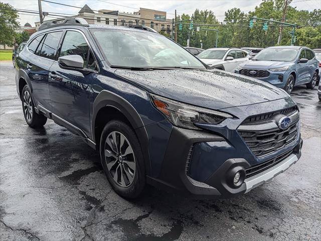 Used 2024 Subaru Outback Touring AWD/4WD image 6