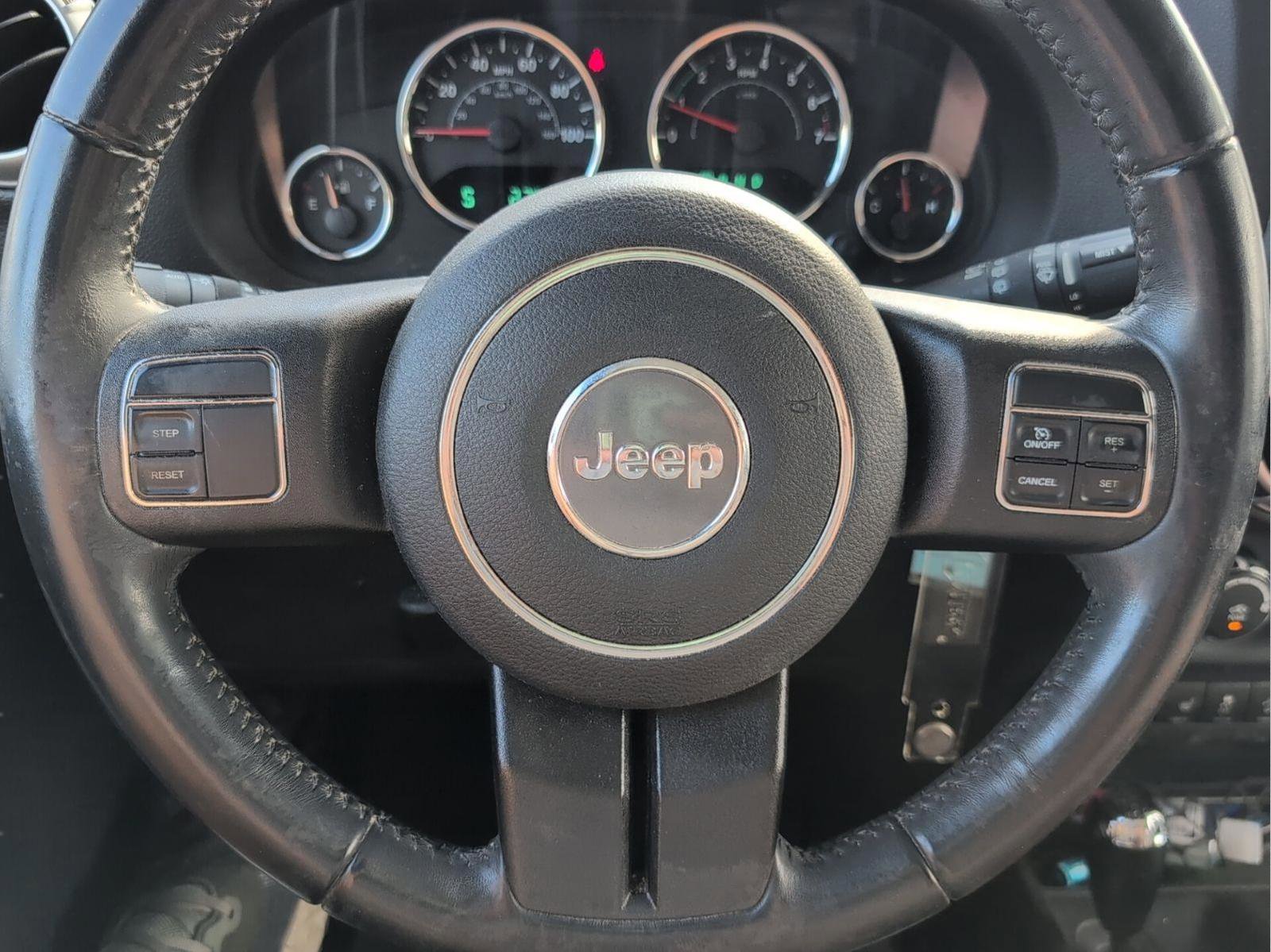 Certified 2018 Jeep Wrangler Unlimited Sahara image 11