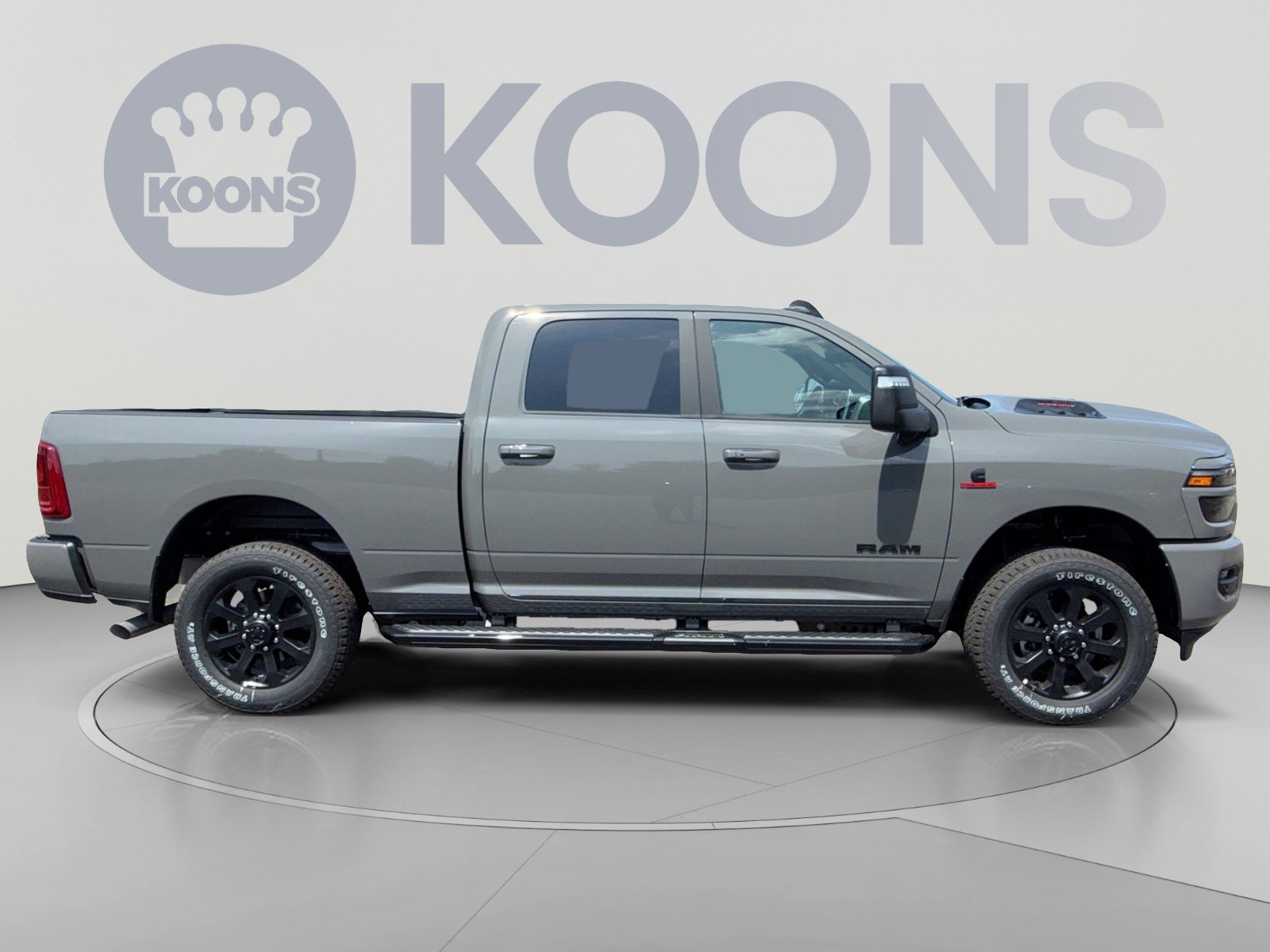 New 2026 RAM 2500 Laramie AWD/4WD image 8