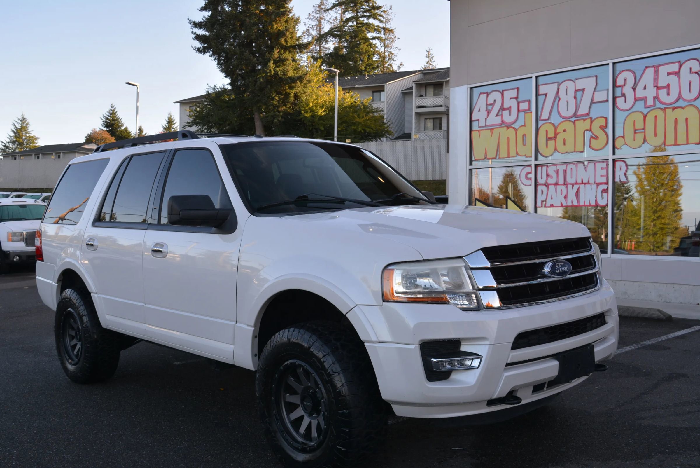 Used 2015 Ford Expedition XLT w/ Equipment Group 201A