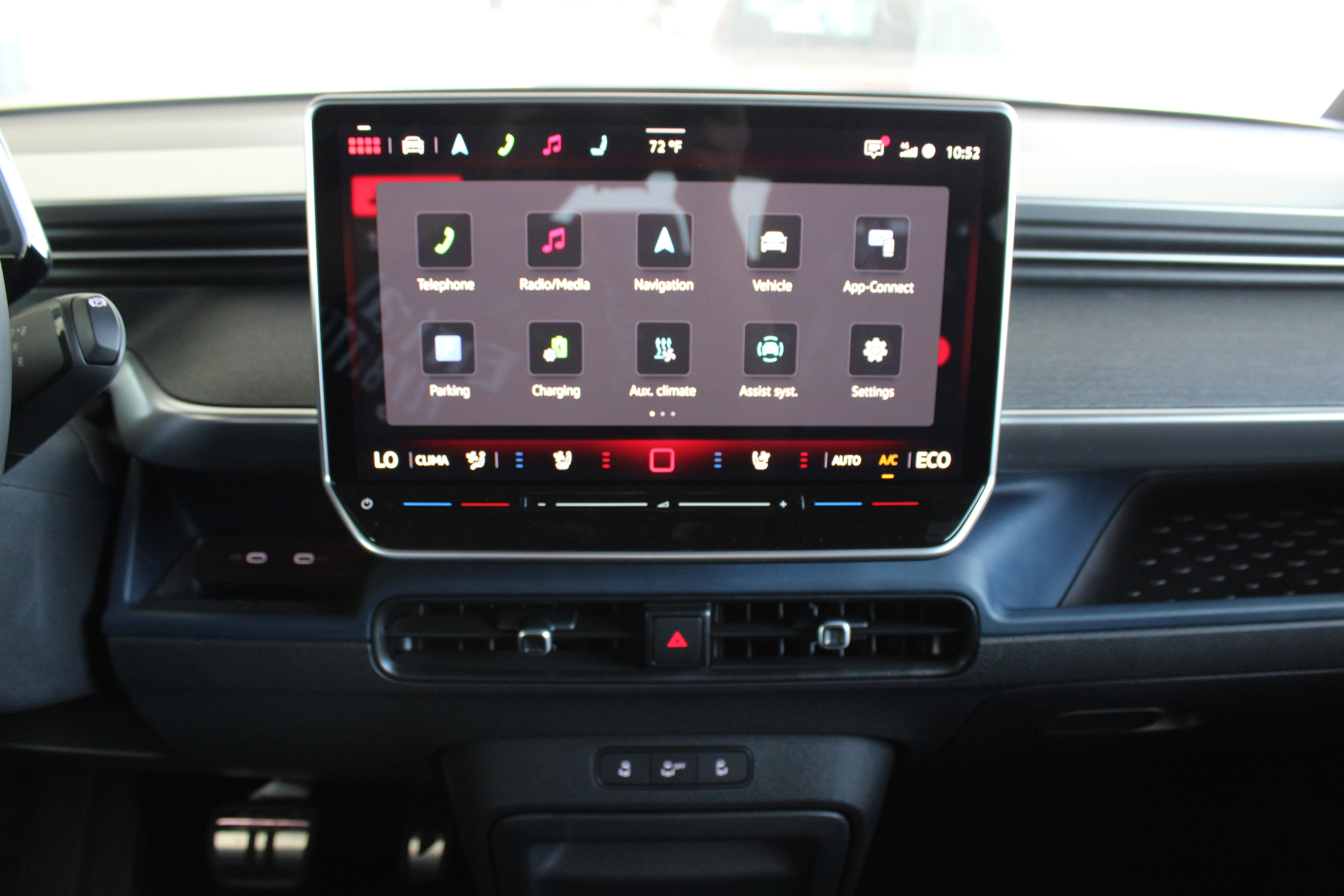 New 2025 Volkswagen ID. Buzz Pro S image 14