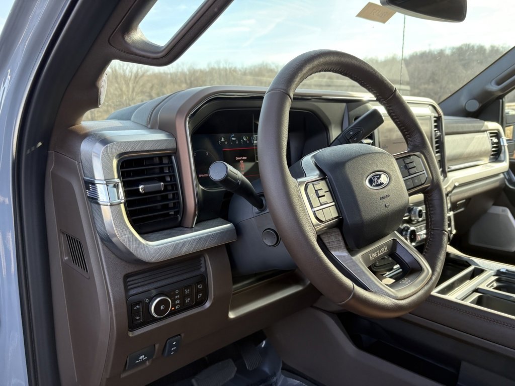 New 2026 Ford F250 King Ranch w/ Chrome Package image 32