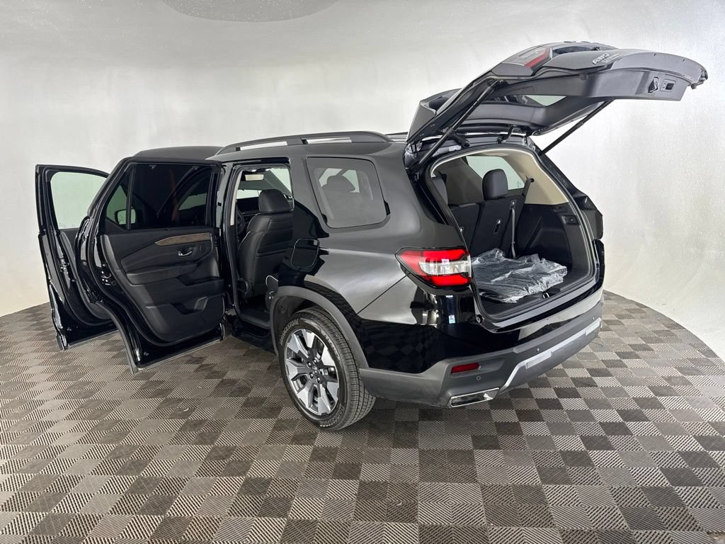 Certified 2026 Honda Pilot Elite image 18