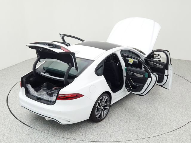 New 2024 Jaguar XF R-Dynamic SE image 16