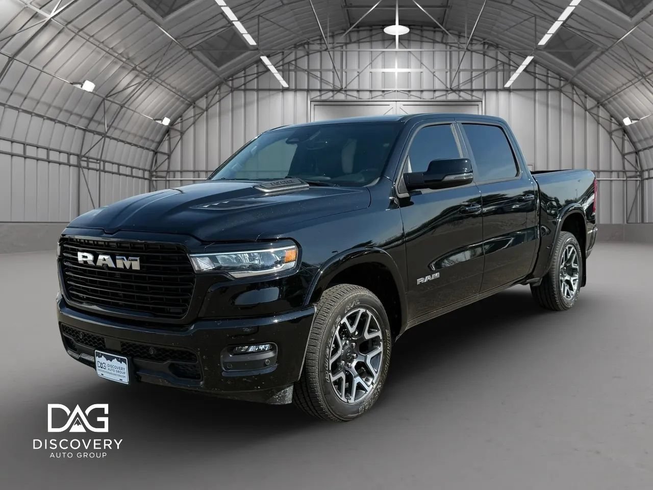 Used 2026 RAM 1500 Laramie AWD/4WD image 1