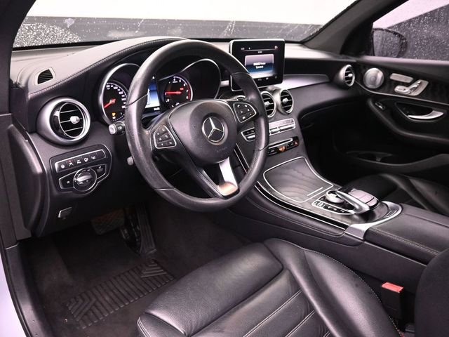Used 2018 Mercedes-Benz GLC 350e 4MATIC image 22