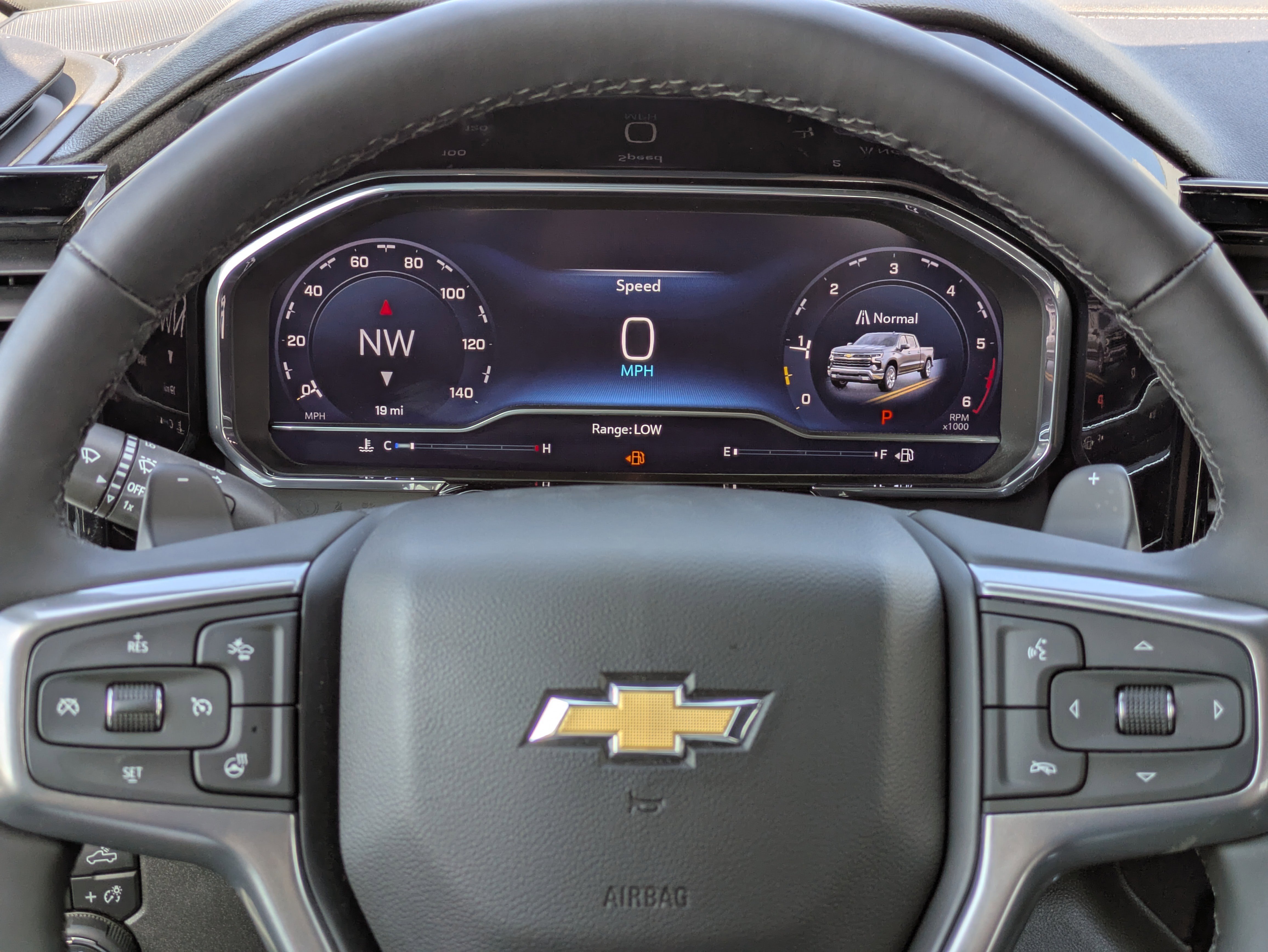 New 2025 Chevrolet Silverado 1500 LT w/ All Star Edition Plus image 17