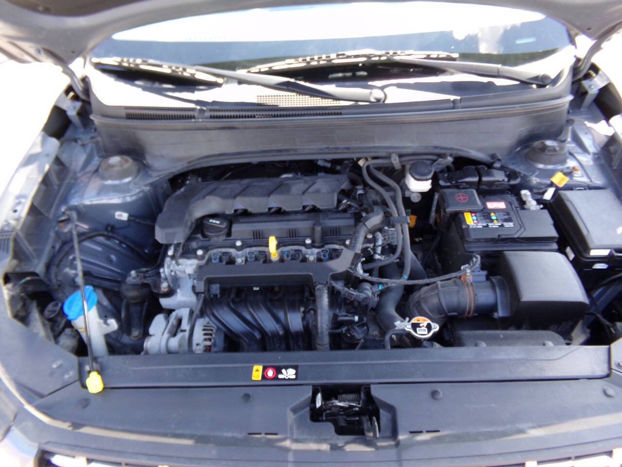 Used 2023 Hyundai Venue Limited FWD image 44