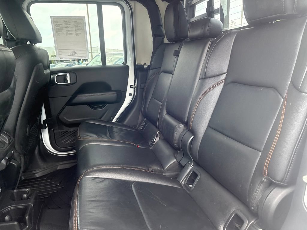 Used 2023 Jeep Gladiator Mojave w/ LED Lighting Group AWD/4WD image 30