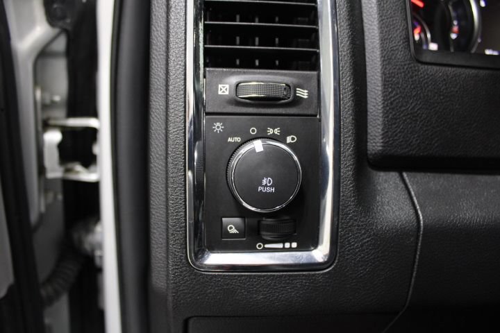 Used 2017 RAM 2500 Laramie w/ Convenience Group AWD/4WD image 43